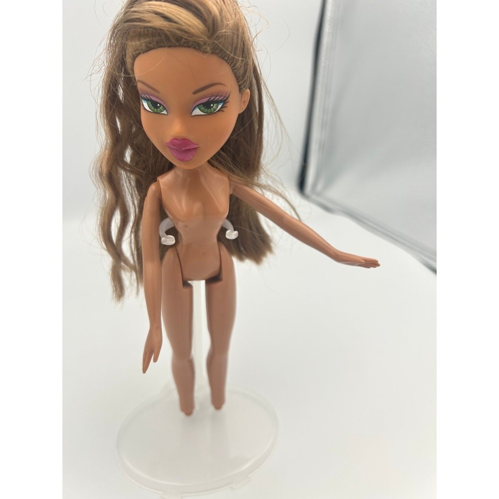Bratz Play Sportz Fianna doll.